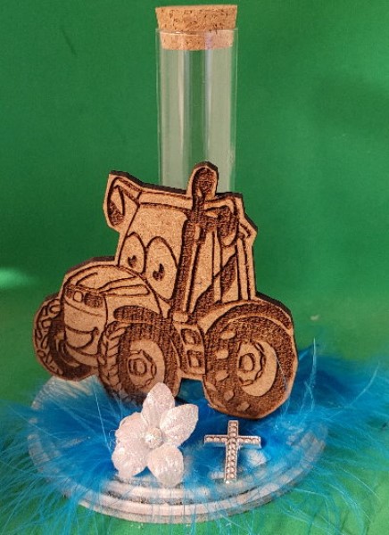 ../Images/3ballotin blanc tracteur croix 2023.jpg